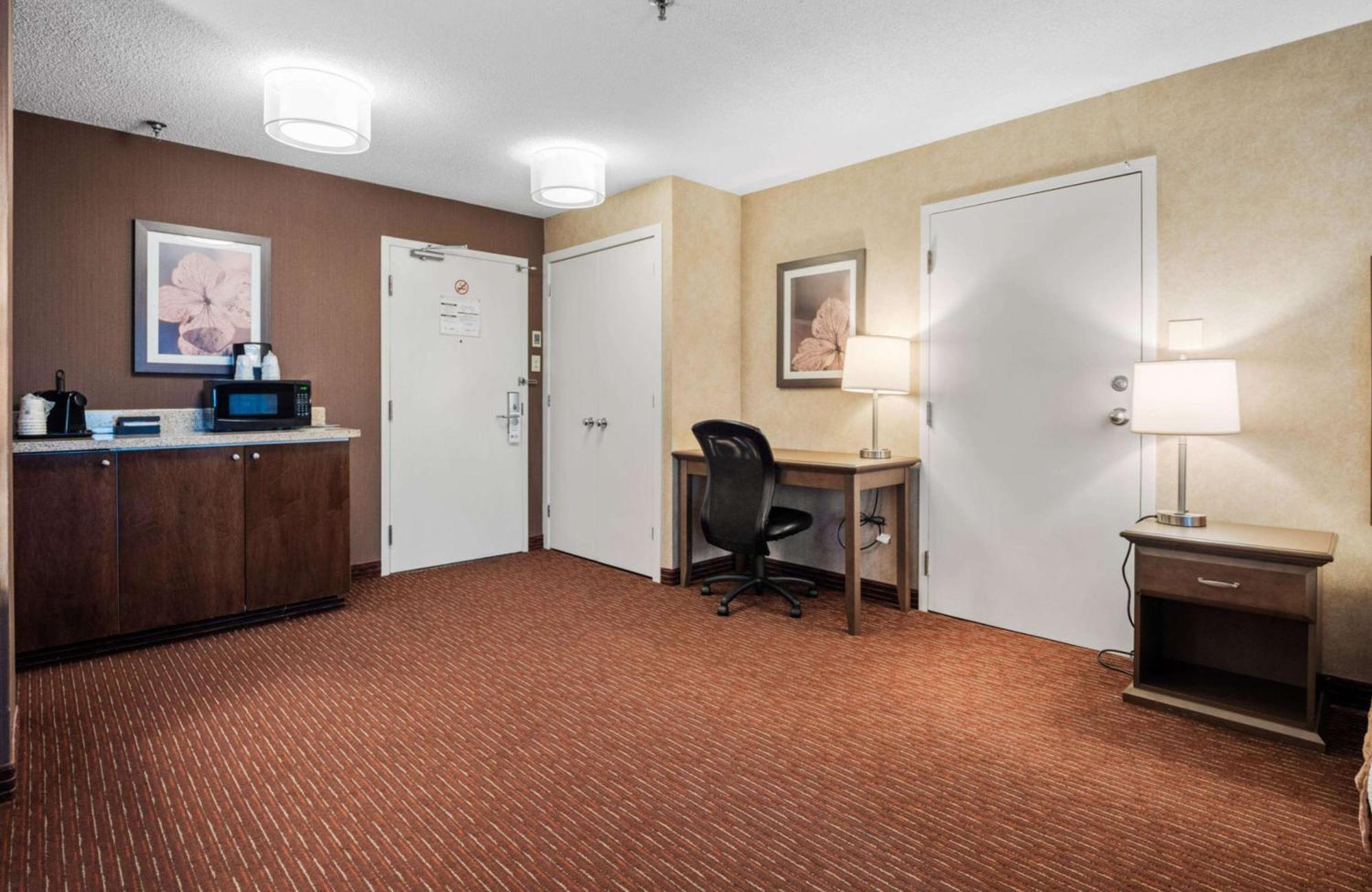 Western Cairn Croft 3* Niagara Falls